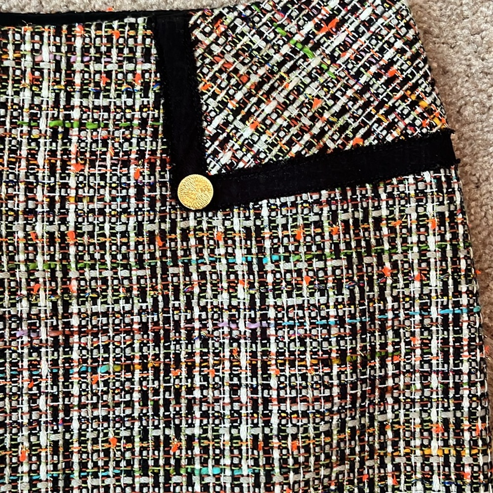 Trina Turk Tweed Multi Color Metallic Skirt - Picture 2 of 8